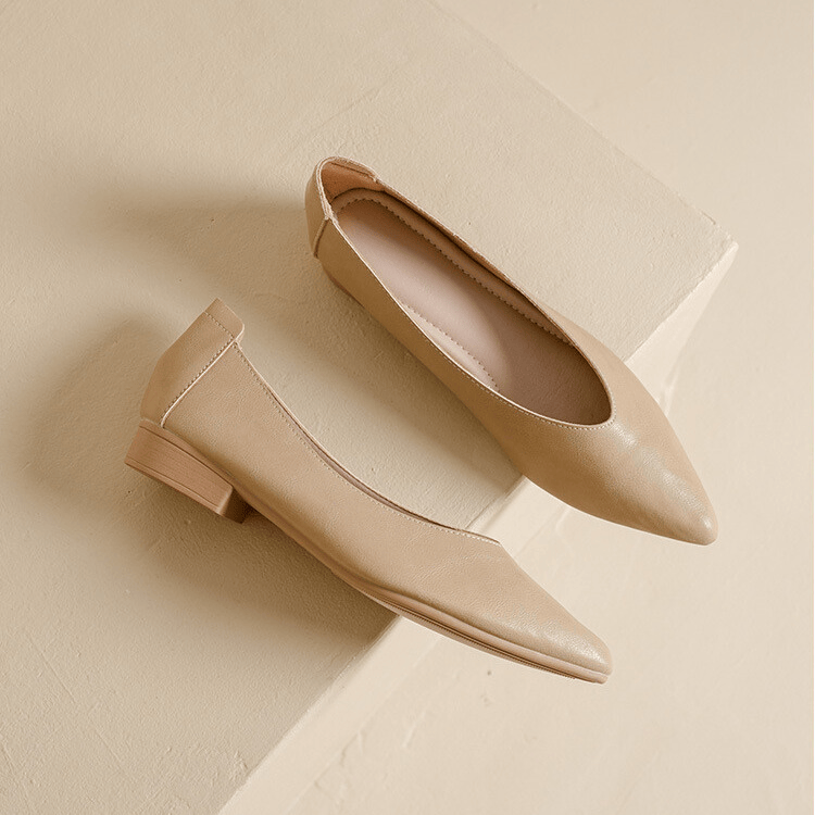 Arden Low-Top Slip Ons