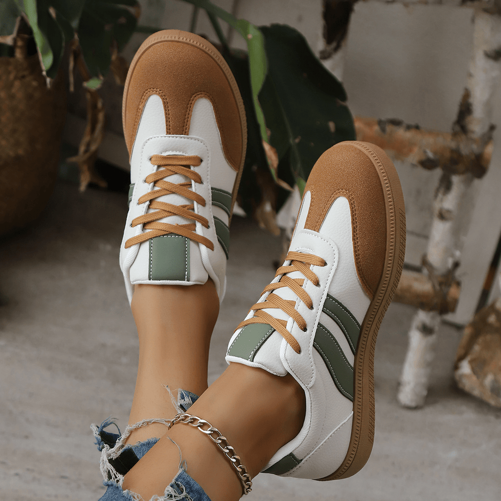 Betsy Retro Sneakers