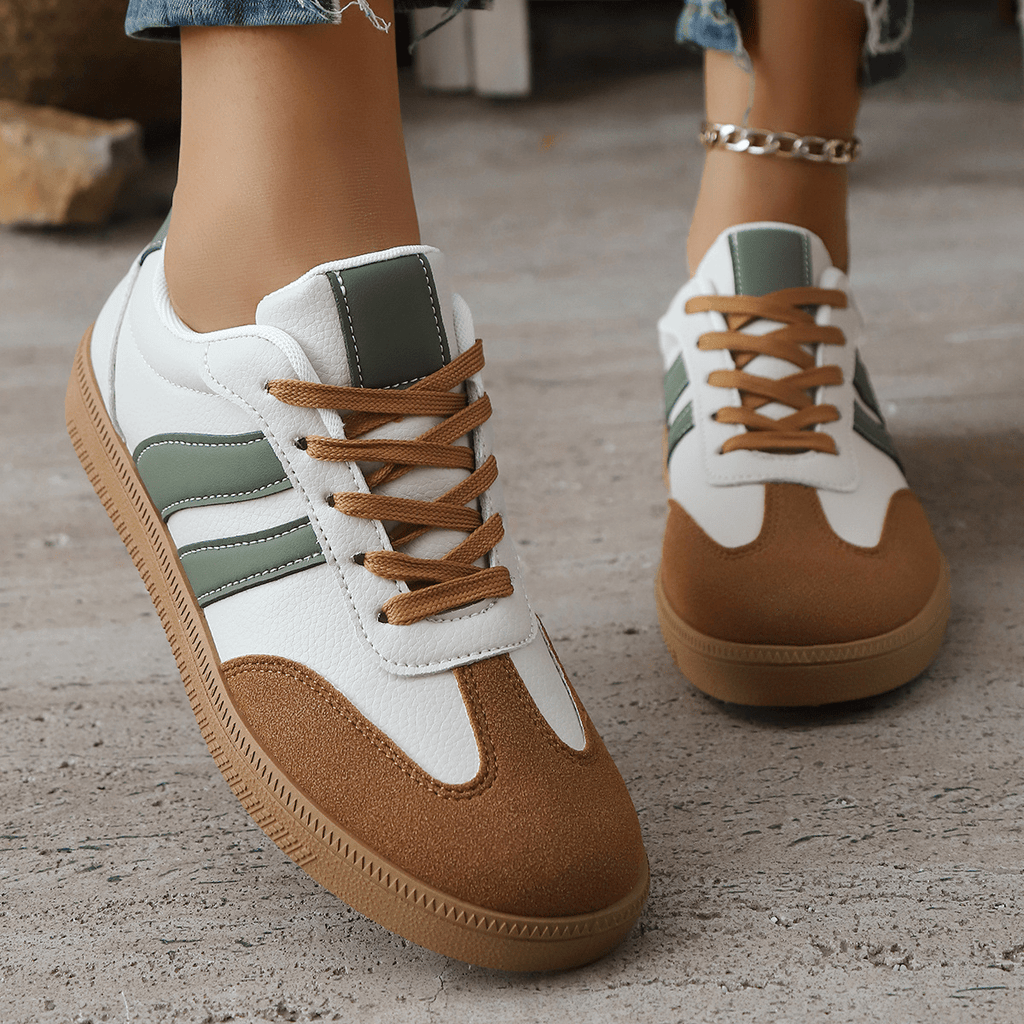 Betsy Retro Sneakers