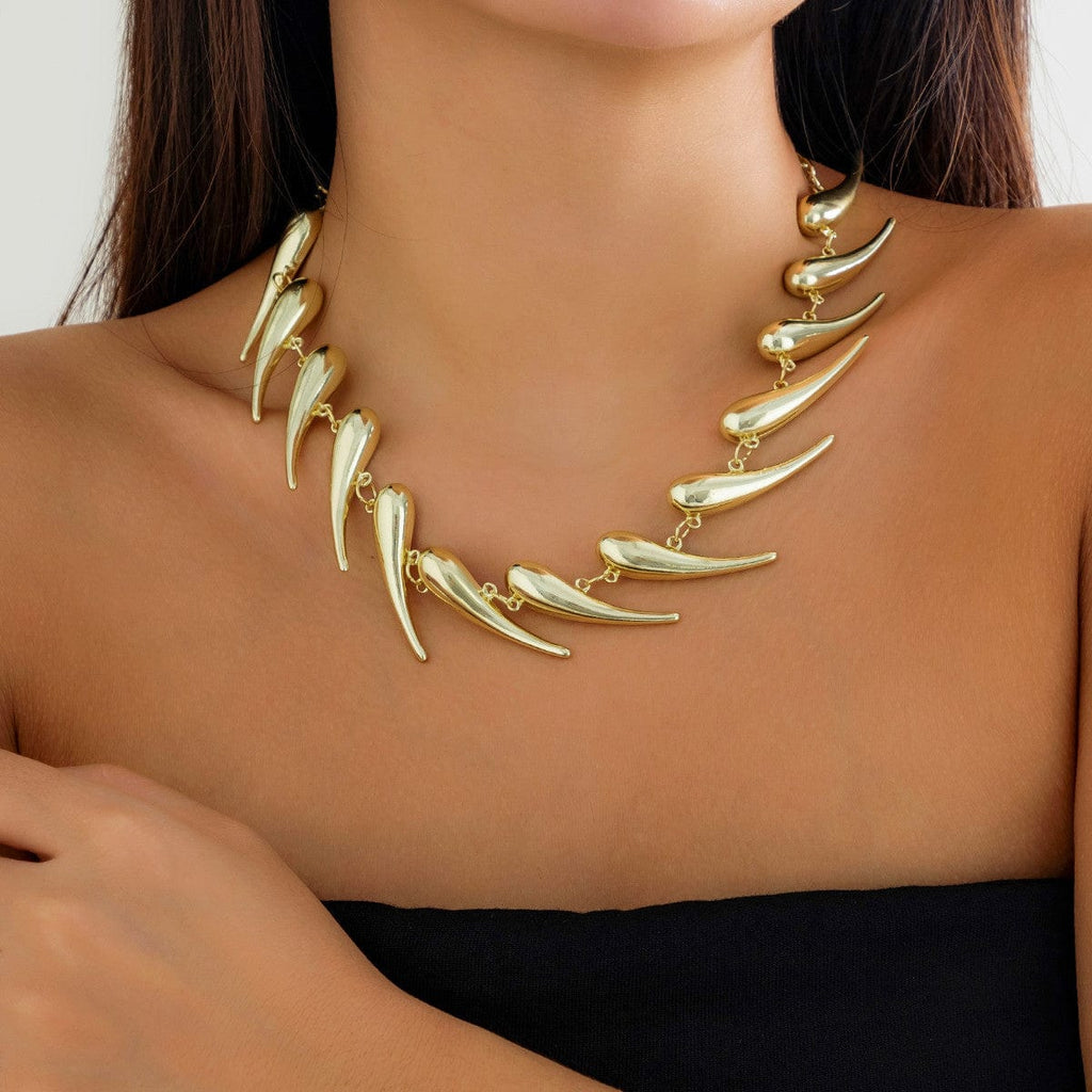 Amara Sculpted Necklace