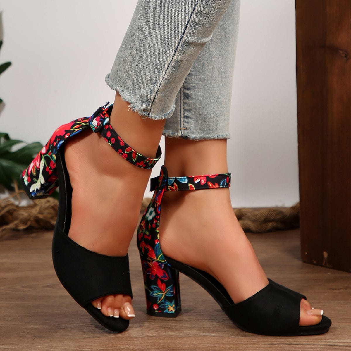 Eden Floral Heels