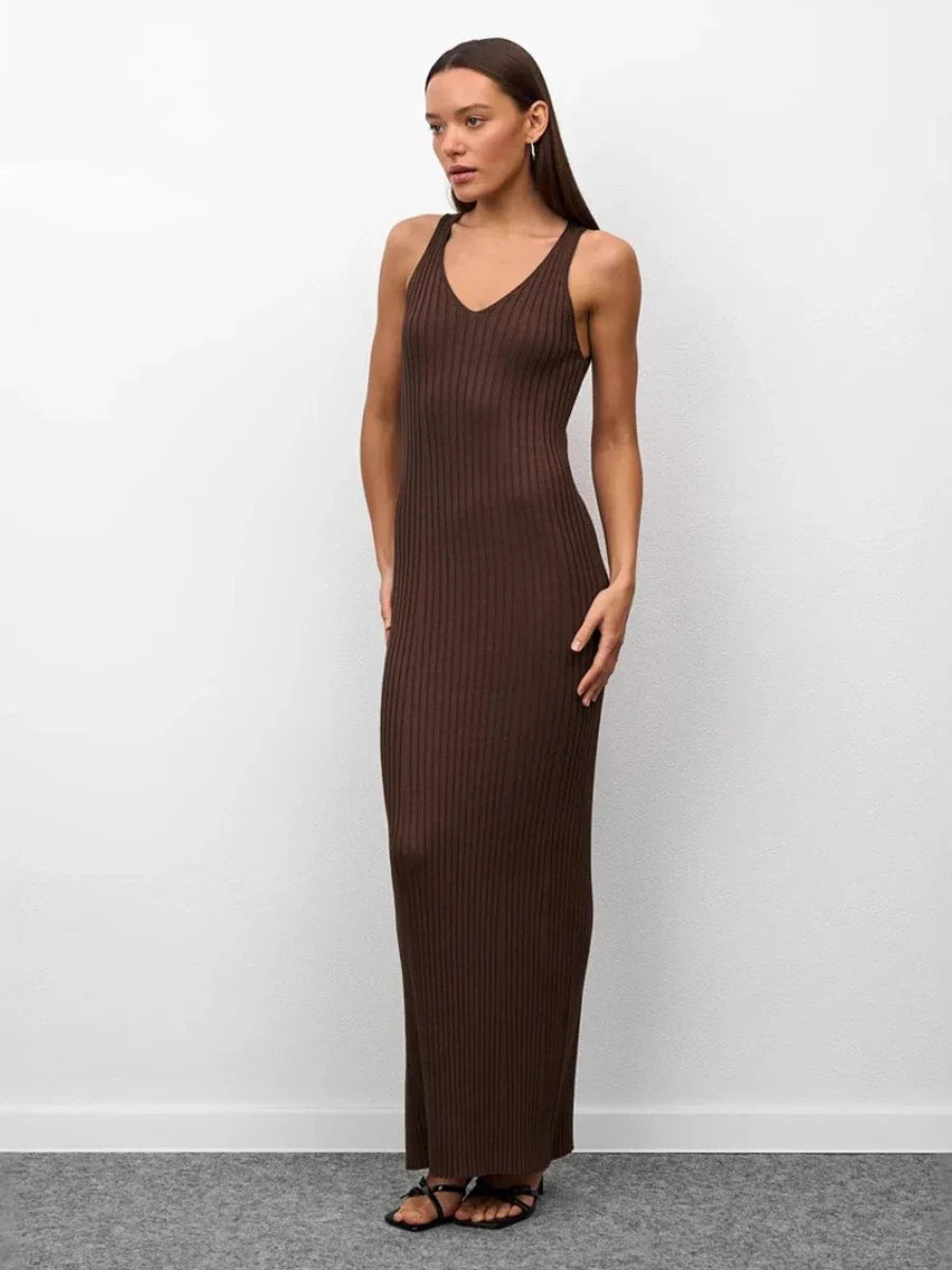 Elena Chic Knitted Midi Dress