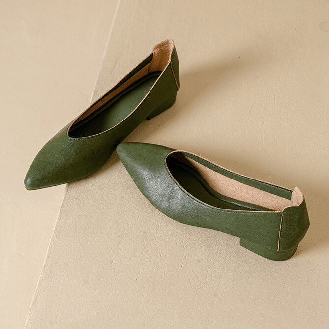 Arden Low-Top Slip Ons